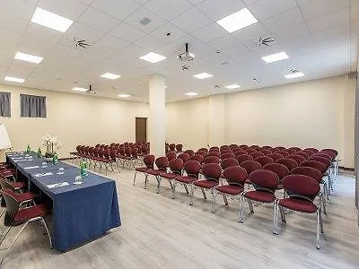 Palace 4*