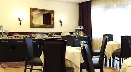 Palace 4* Verona